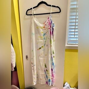 Forever 21 Tie Dye Split Top